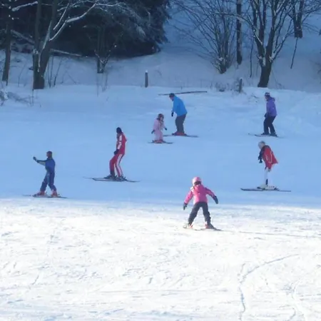 Ruhiges In Schwalefeld Mit Garten شقة فيلنغن